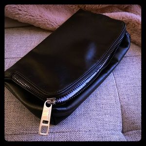 Lululemon Toiletry/Cosmetic Bag